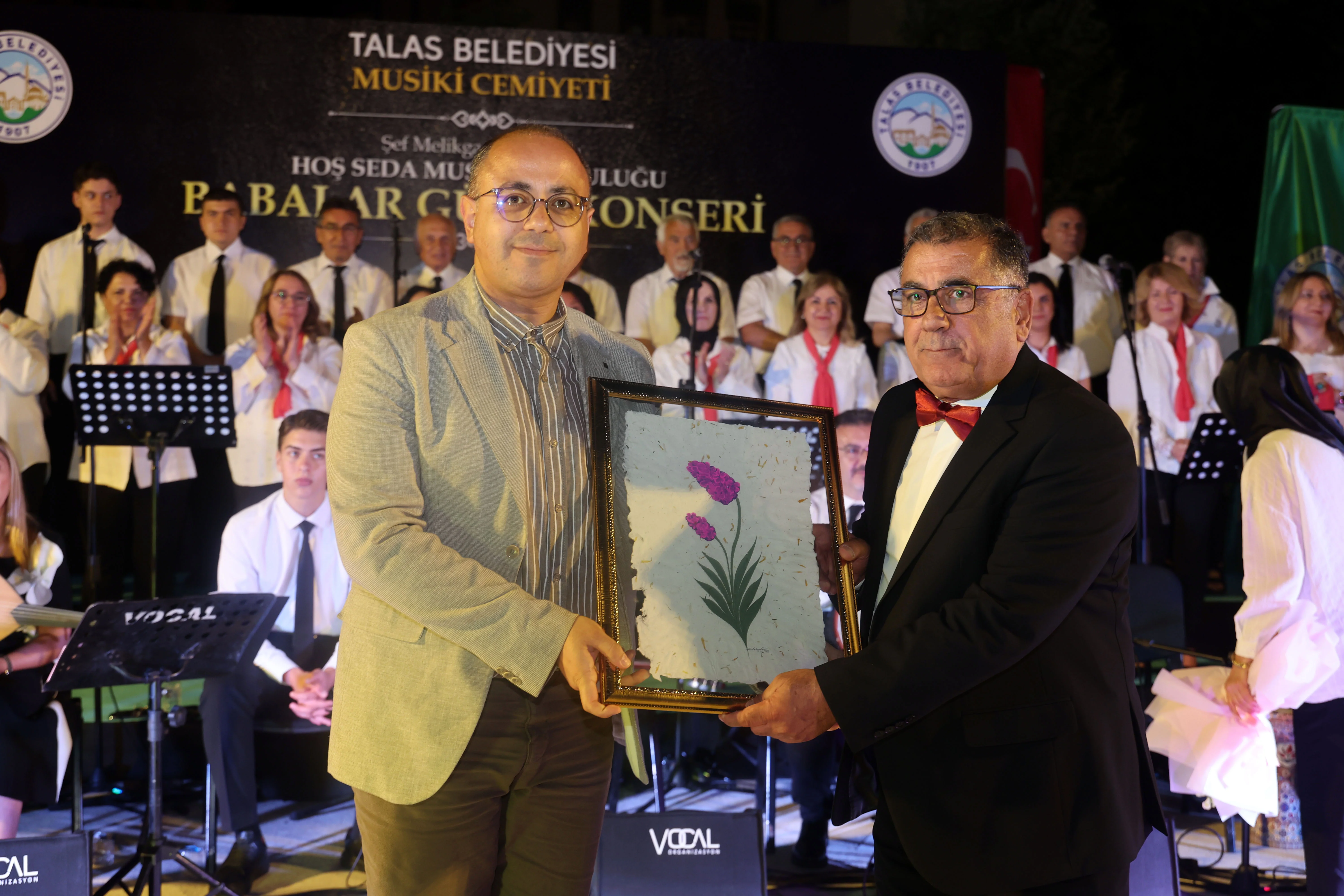 TALAS'TA BABALAR GÜNÜ HOŞ SEDA İLE TAÇLANDI