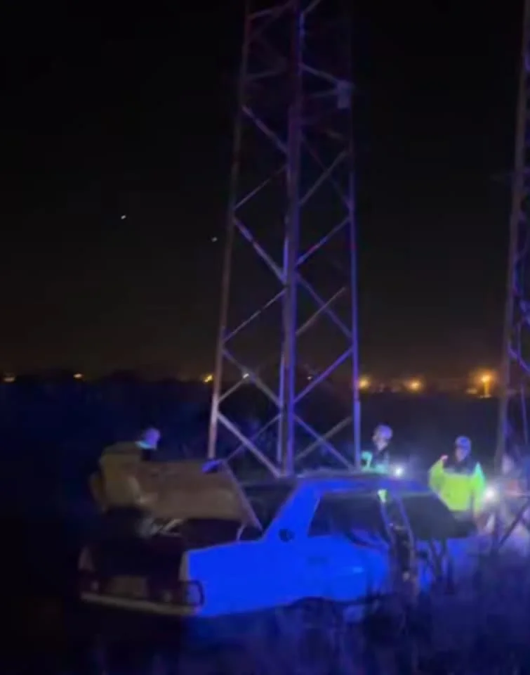 Develi’de otomobil elektrik direğine çarptı: 1 yaralı