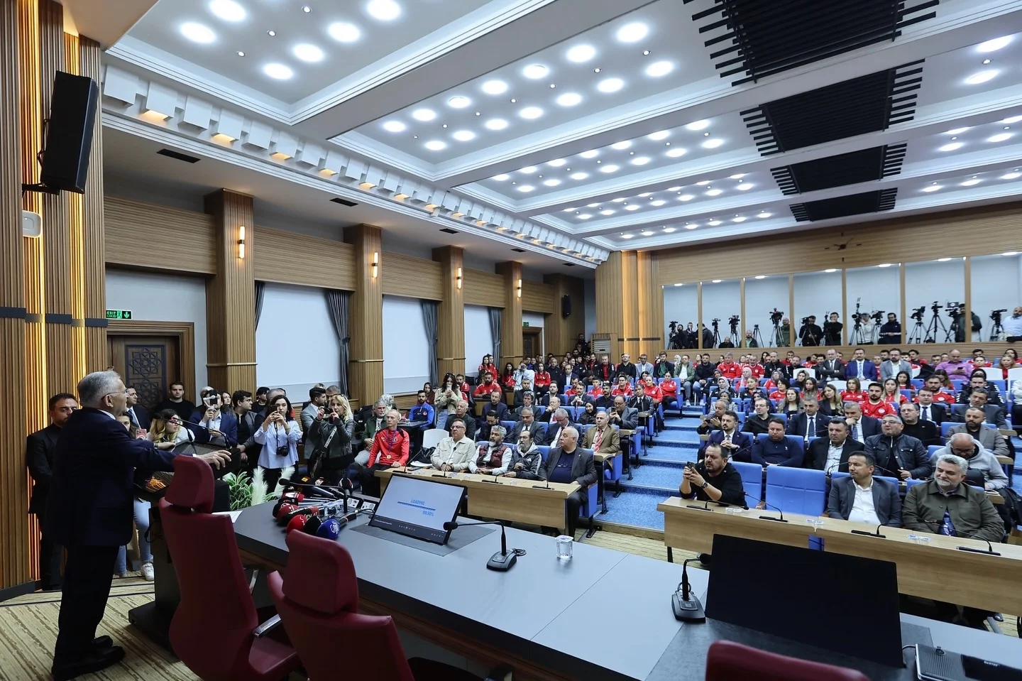 Başkan Büyükkılıç: Artık Kayseri 2029 Dünya Spor Başkenti’dir galeri görseli