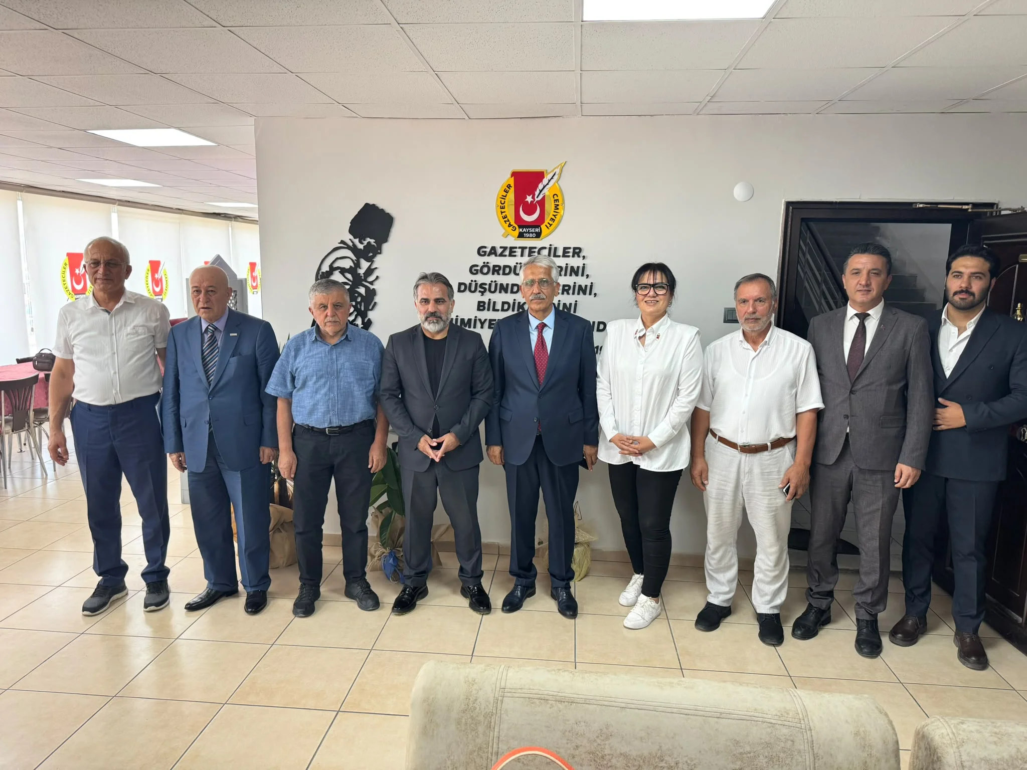 Dadaloğlu Vakfı'ndan KGC'ye ziyaret