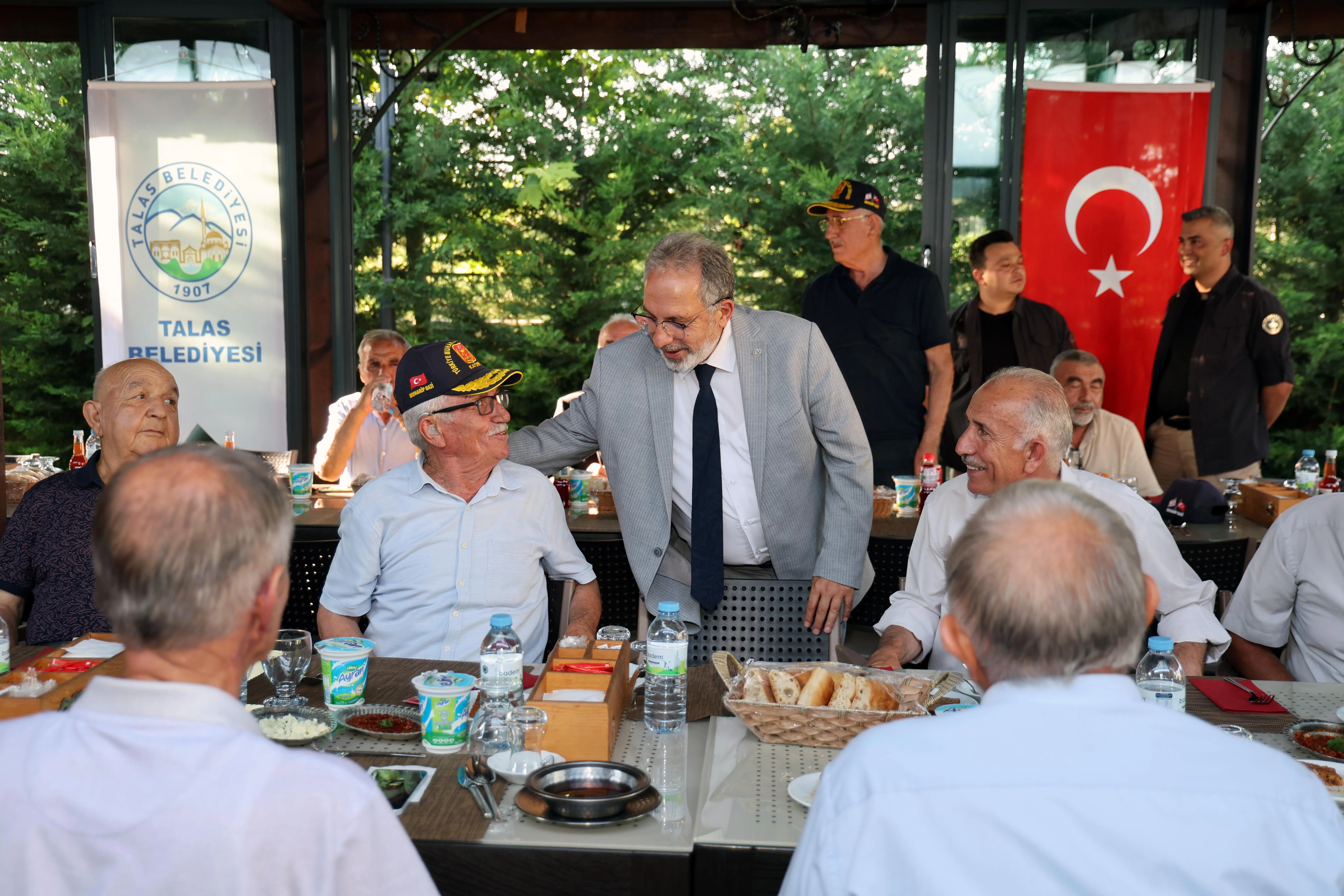 TALAS’TAN KIBRIS BARIŞ HAREKATI'NIN 52. YILINDA ANLAMLI ESER galeri görseli