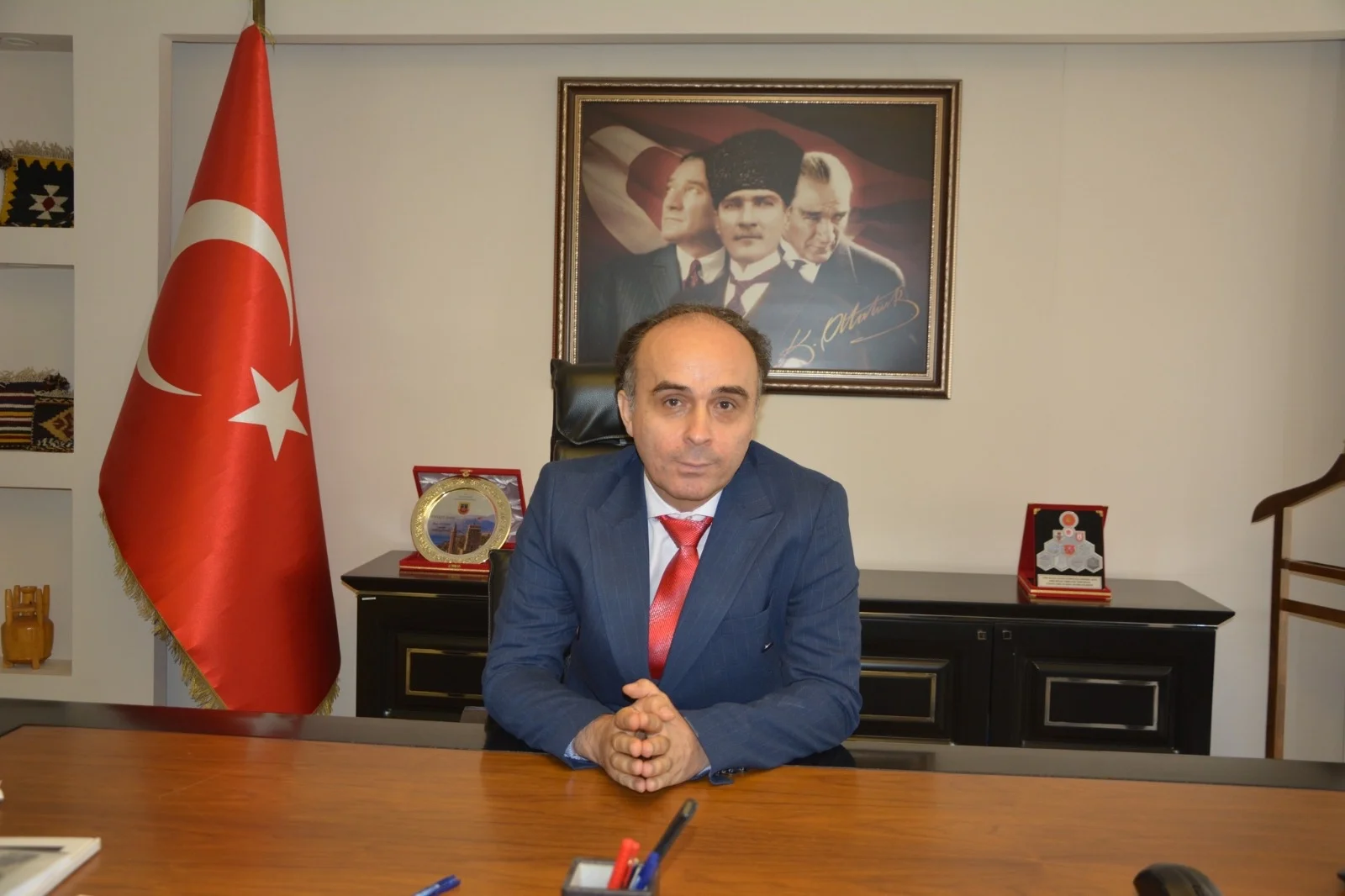 Fehmi Sinan Niyazi ve Sezgin Üçüncü, Kayseri Vali Yardımcısı Oldu galeri görseli