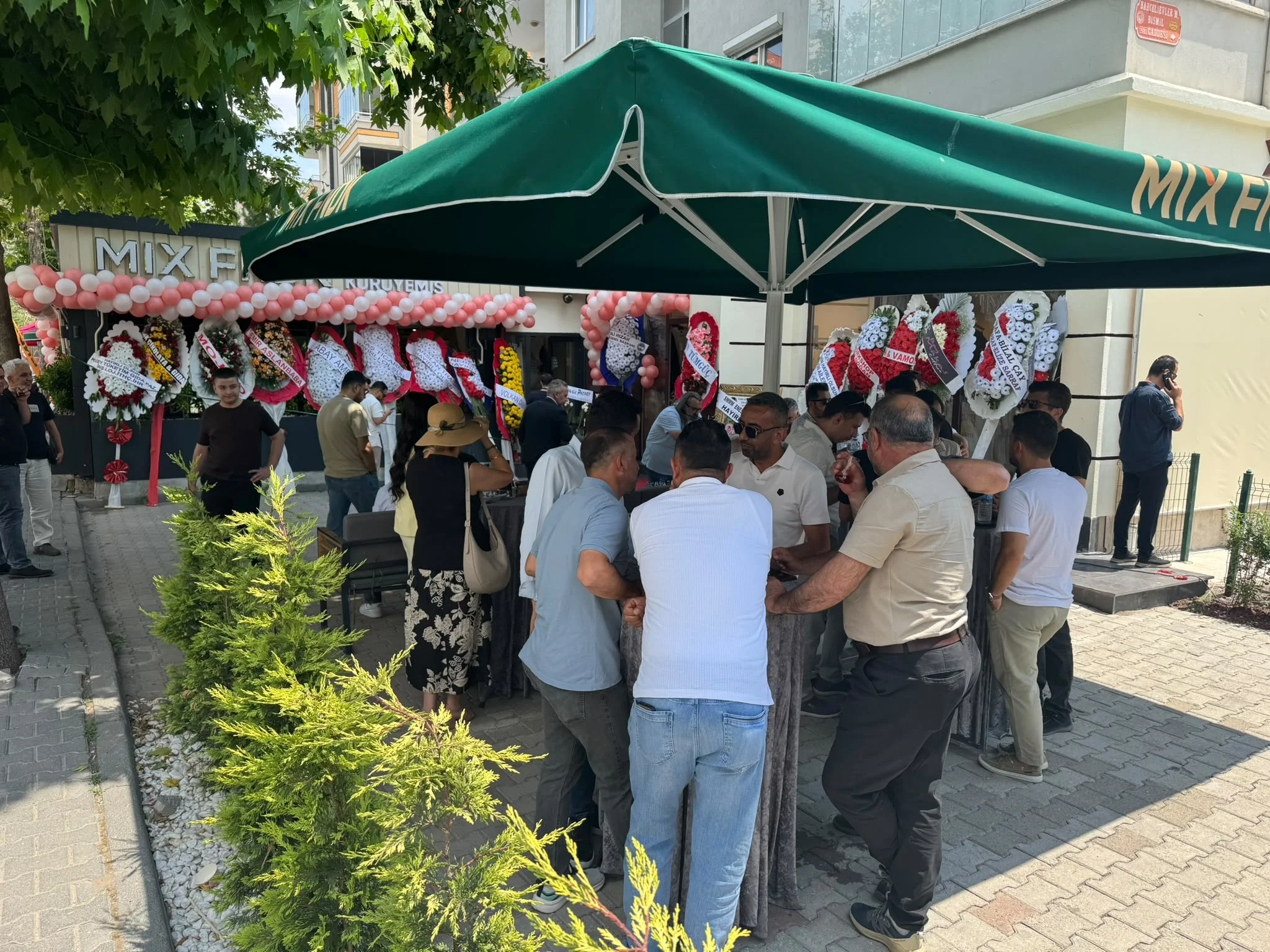 Talas'ta X Export giyim mağazası hizmete açıldı galeri görseli